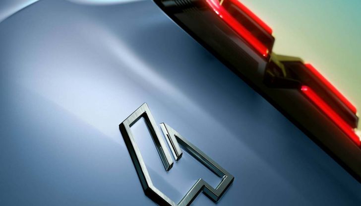 Renault 4 E-Tech Electric: svelate le prime immagini, debutto al Salone di Parigi - Foto 4 di 10