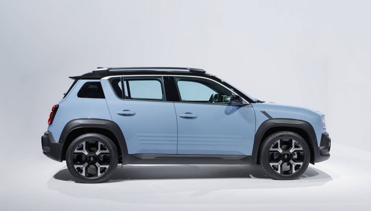 Renault 4 E-Tech Electric 2025: caratteristiche, design e autonomia della crossover elettrica - Foto 7 di 13