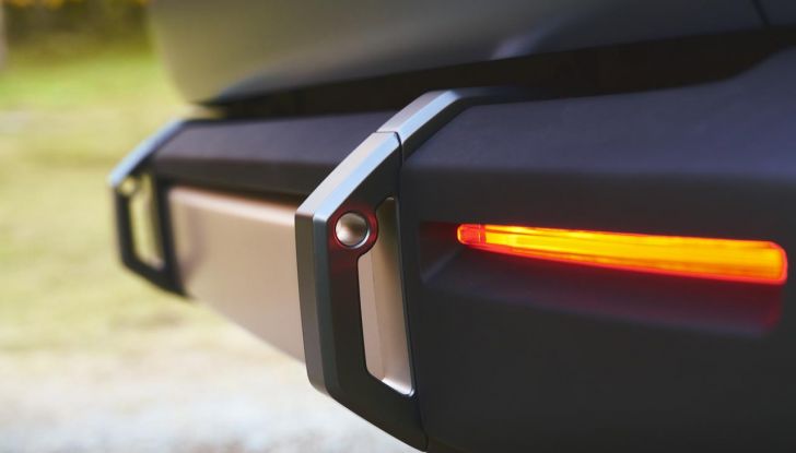 Scout Terra e Traveler: caratteristiche, design, abitacolo, motori, versioni e prezzi - Foto 40 di 79