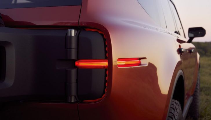 Scout Terra e Traveler: caratteristiche, design, abitacolo, motori, versioni e prezzi - Foto 16 di 79