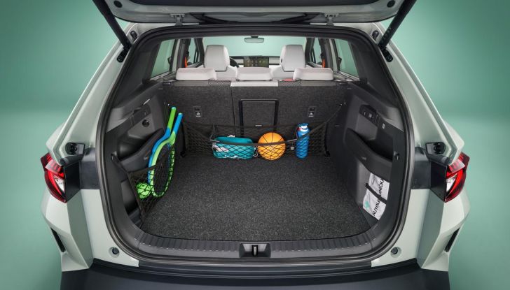 Skoda Elroq: il SUV elettrico approda nelle concessionarie italiane - Foto 18 di 94