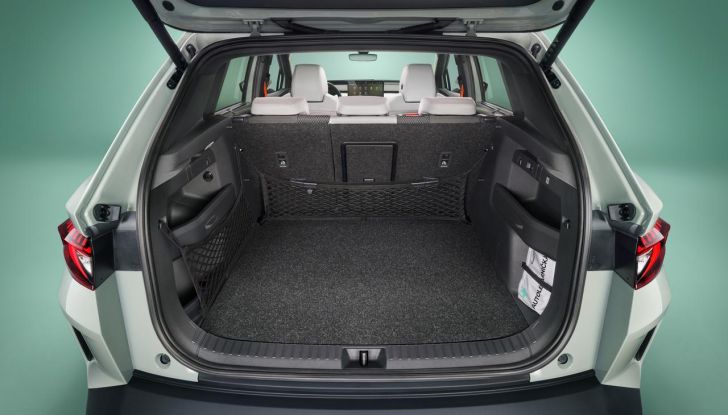 Skoda Elroq: il SUV elettrico approda nelle concessionarie italiane - Foto 17 di 94