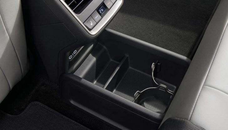 Skoda Elroq: il SUV elettrico approda nelle concessionarie italiane - Foto 61 di 94