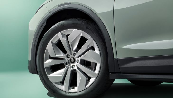 Skoda Elroq: il SUV elettrico approda nelle concessionarie italiane - Foto 68 di 94