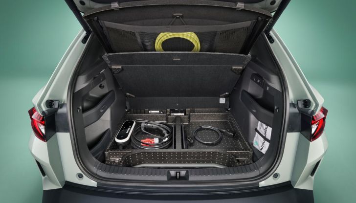 Skoda Elroq: il SUV elettrico approda nelle concessionarie italiane - Foto 25 di 94