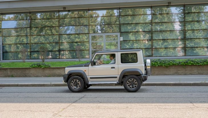 Suzuki Jimny Mata: caratteristiche, design, abitacolo, motore e disponibilità - Foto 27 di 51