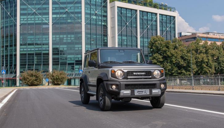 Suzuki Jimny Mata: caratteristiche, design, abitacolo, motore e disponibilità - Foto 36 di 51