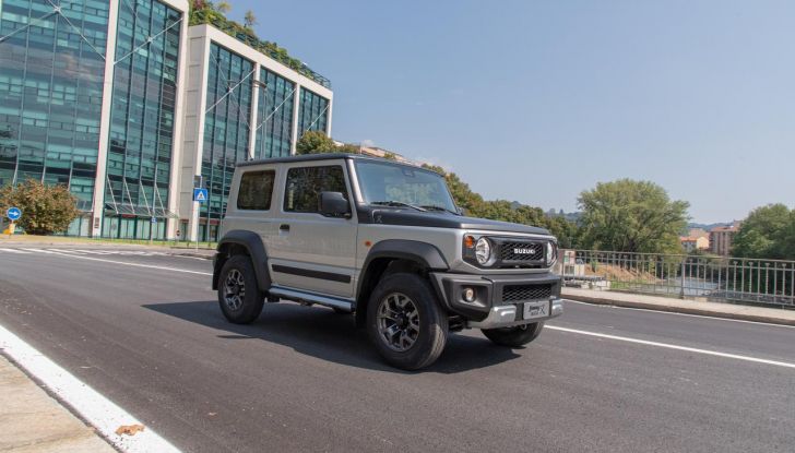 Suzuki Jimny Mata: caratteristiche, design, abitacolo, motore e disponibilità - Foto 41 di 51