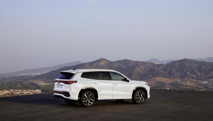 Nuovo Volkswagen Tayron: svelati i prezzi per il mercato italiano - Foto 44 di 127