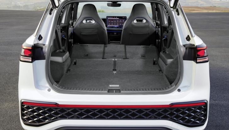 Nuovo Volkswagen Tayron: svelati i prezzi per il mercato italiano - Foto 69 di 127