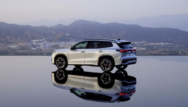 Nuovo Volkswagen Tayron: svelati i prezzi per il mercato italiano - Foto 15 di 127