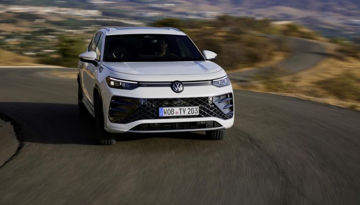 Nuovo Volkswagen Tayron: svelati i prezzi per il mercato italiano - Foto 37 di 127