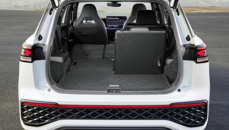 Nuovo Volkswagen Tayron: svelati i prezzi per il mercato italiano - Foto 70 di 127