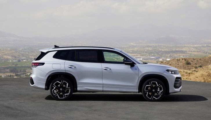 Nuovo Volkswagen Tayron: svelati i prezzi per il mercato italiano - Foto 17 di 127