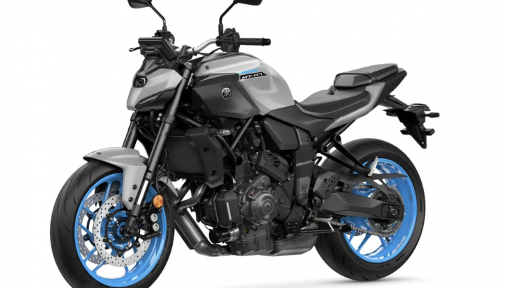 Yamaha MT-07 2025: design, tecnologia e prestazioni rinnovate per la naked giapponese - Foto 12 di 13