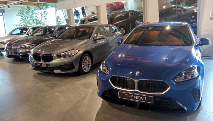 Nuova BMW Serie 1 2025 prova su strada, motori, consumi e prezzi - Foto 9 di 25