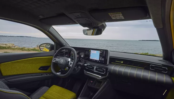 Renault 5 E-Tech Electric: la city car elettrica ora disponibile a partire da 24.900 euro - Foto 24 di 25