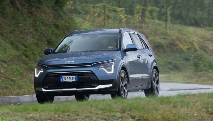 Kia Niro Tri-Fuel 2024: caratteristiche, design e consumi del crossover ibrido a GPL - Foto 6 di 9