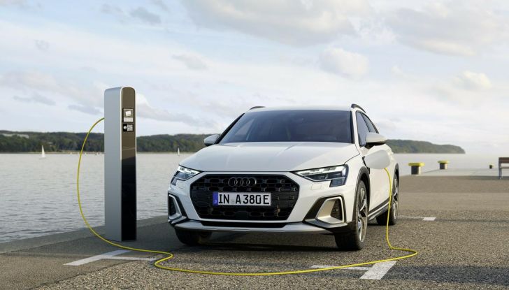 Audi A3 Allstreet TFSI e: debutta la nuova motorizzazione ibrida plug-in - Foto 10 di 10
