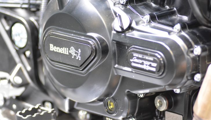 Benelli Leoncino Bobber 400: nuova power cruiser per il 2025 - Foto 34 di 65