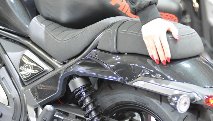 Moto Morini Corsaro GT 2025: una crossover touring per ogni avventura - Foto 16 di 70