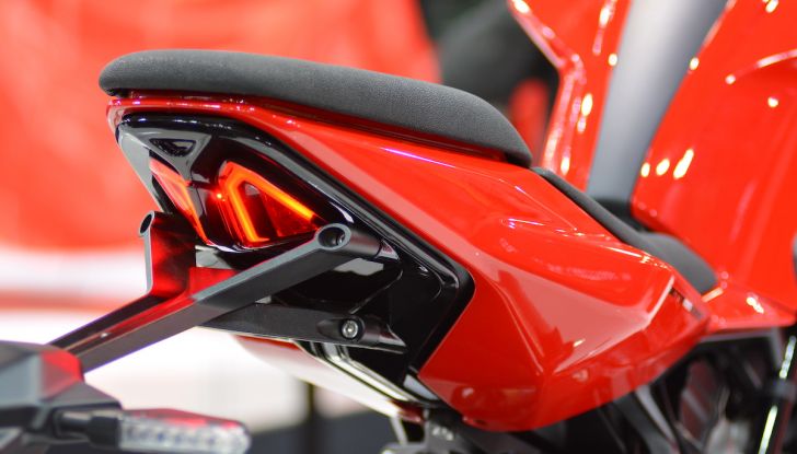 Moto Morini Corsaro GT 2025: una crossover touring per ogni avventura - Foto 35 di 70