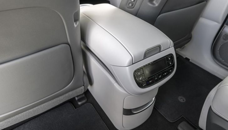 Hyundai Ioniq 9: caratteristiche, design, abitacolo, versioni, motori, prestazioni e autonomia - Foto 119 di 124