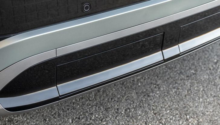 Hyundai Ioniq 9: caratteristiche, design, abitacolo, versioni, motori, prestazioni e autonomia - Foto 62 di 124