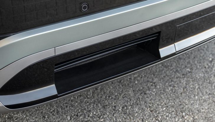 Hyundai Ioniq 9: caratteristiche, design, abitacolo, versioni, motori, prestazioni e autonomia - Foto 61 di 124