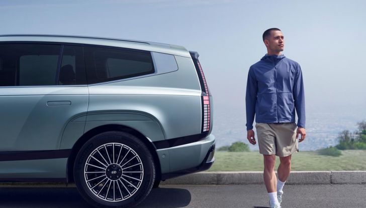 Hyundai Ioniq 9: caratteristiche, design, abitacolo, versioni, motori, prestazioni e autonomia - Foto 21 di 124