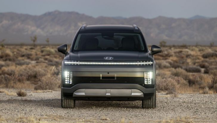 Hyundai Ioniq 9: caratteristiche, design, abitacolo, versioni, motori, prestazioni e autonomia - Foto 57 di 124