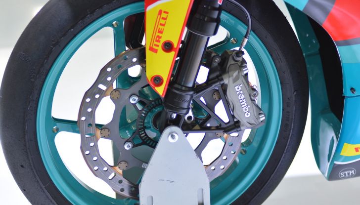 Kove 350RR: la nuova piccola sportiva cinese - Foto 12 di 36