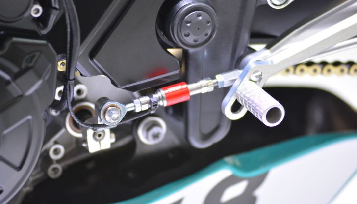 Kove 350RR: la nuova piccola sportiva cinese - Foto 13 di 36