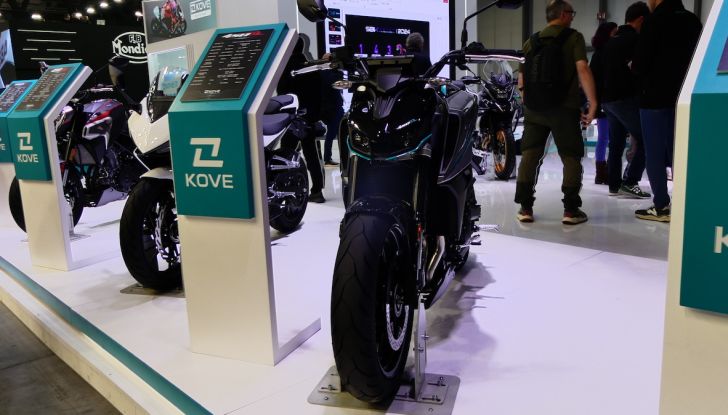 Kove 350RR: la nuova piccola sportiva cinese - Foto 17 di 36