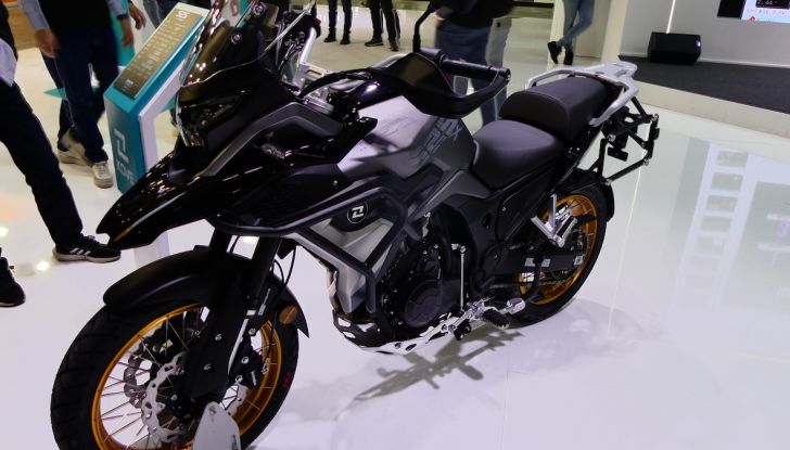 Kove 350RR: la nuova piccola sportiva cinese - Foto 24 di 36