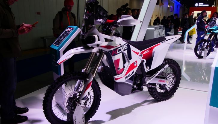Kove 350RR: la nuova piccola sportiva cinese - Foto 36 di 36