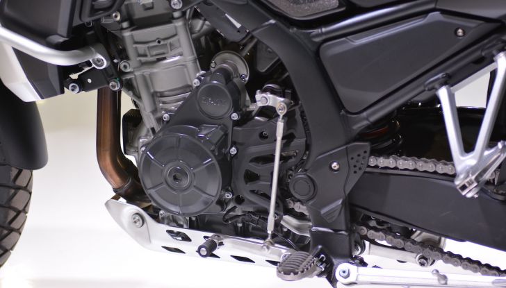 Kove 350RR: la nuova piccola sportiva cinese - Foto 8 di 36