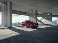 Mazda CX-60 2025: il SUV ibrido si aggiorna