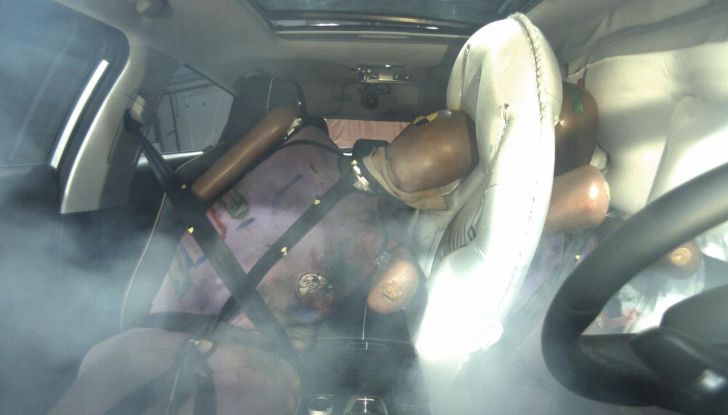 Omoda 5 EV conquista cinque stelle nei test di sicurezza Euro NCAP e ANCAP - Foto 19 di 21