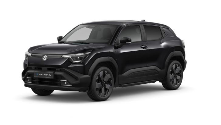 Suzuki e Vitara: caratteristiche, design, abitacolo, motore e disponibilità - Foto 7 di 27