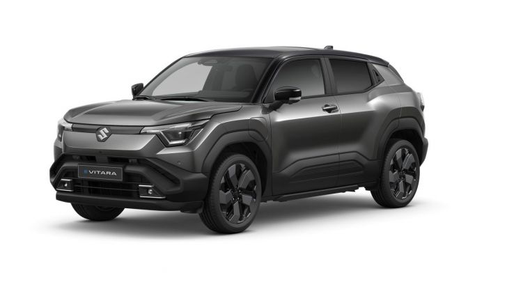 Suzuki e Vitara: caratteristiche, design, abitacolo, motore e disponibilità - Foto 13 di 27
