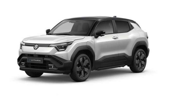 Suzuki e Vitara: caratteristiche, design, abitacolo, motore e disponibilità - Foto 11 di 27
