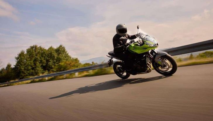 Triumph Tiger Sport 660 2025: più tecnologia e nuovi colori, prezzo invariato - Foto 7 di 8