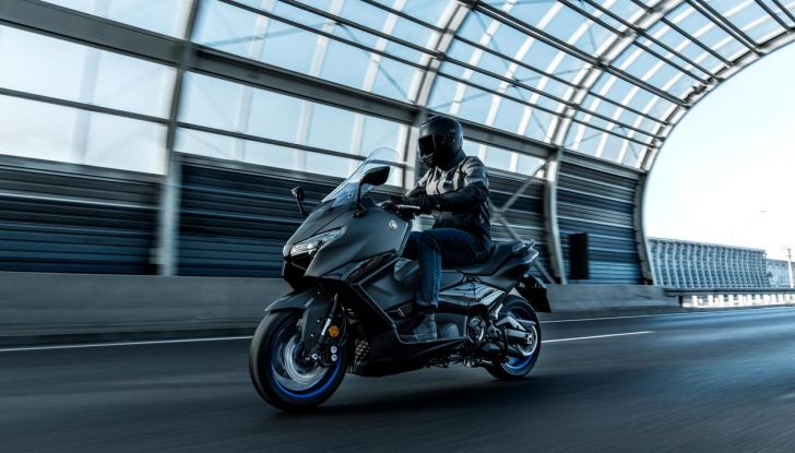 Yamaha NMAX 125 2025: caratteristiche, design, versioni, motore, prezzi e disponibilità - Foto 8 di 34