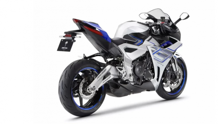 Zontes 703 RR: la nuova sportiva cinese - Foto 8 di 9