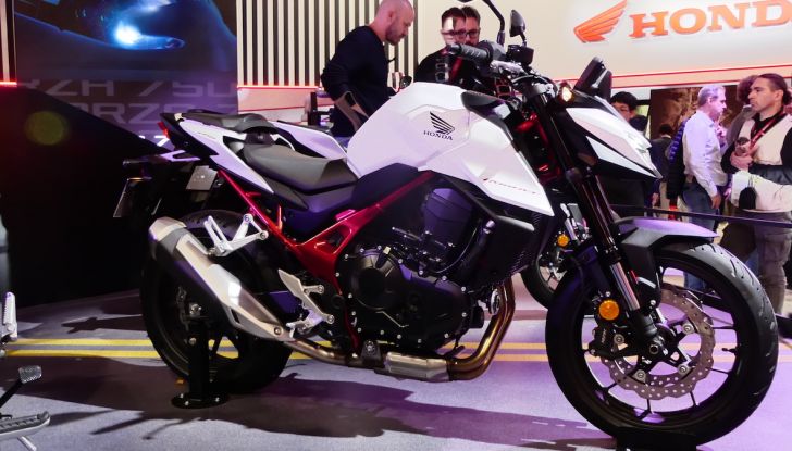 Honda svela le nuova CMX500 e 1100 Rebel MY 2025 - Foto 49 di 68