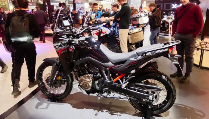 Honda svela le nuova CMX500 e 1100 Rebel MY 2025 - Foto 52 di 68