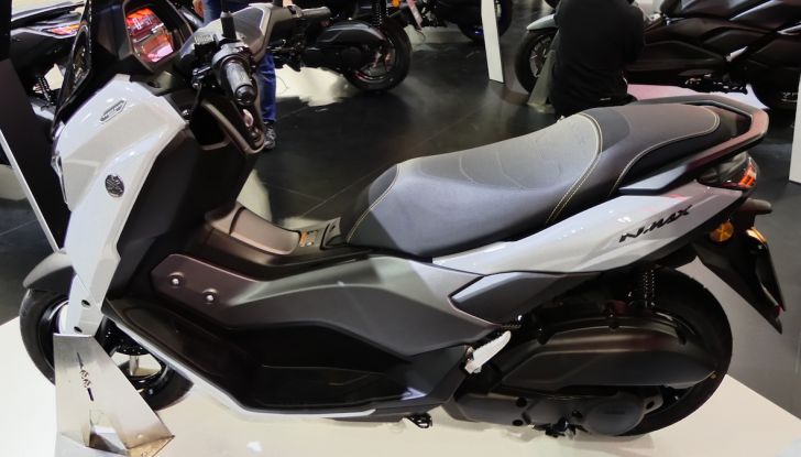 Yamaha TMAX E Tech Max MY 2025: innovazione e comfort su due ruote - Foto 76 di 93