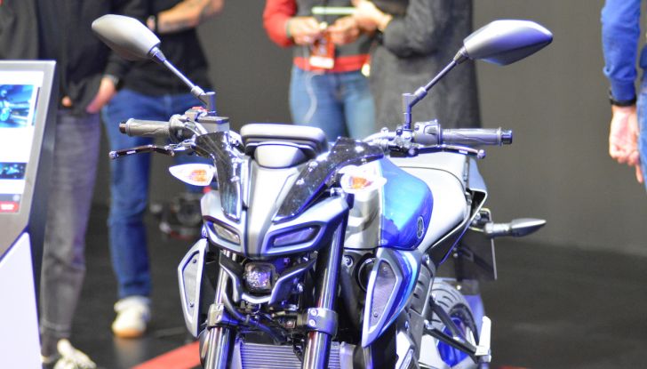 Yamaha TMAX E Tech Max MY 2025: innovazione e comfort su due ruote - Foto 9 di 93