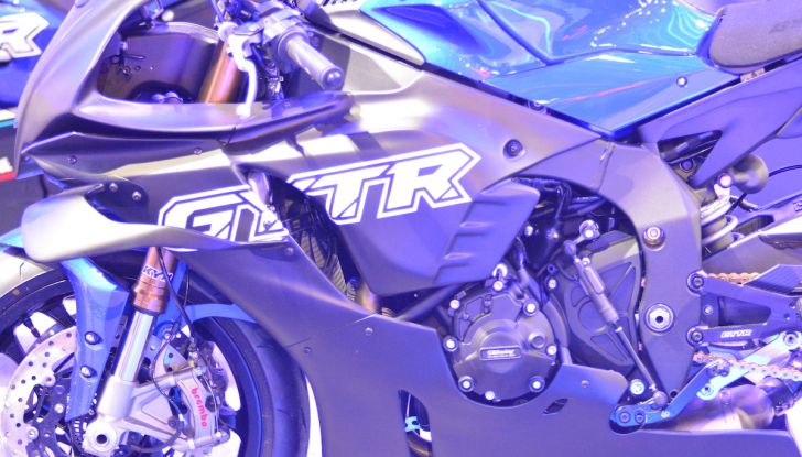 Yamaha TMAX E Tech Max MY 2025: innovazione e comfort su due ruote - Foto 12 di 93